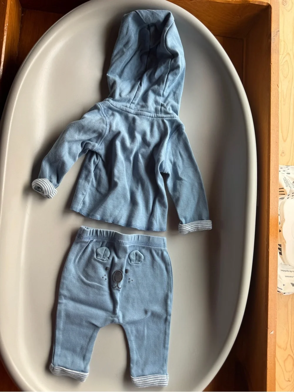 Newborn Bundle. Long sleeve/short sleeve bodysuits, pants, set